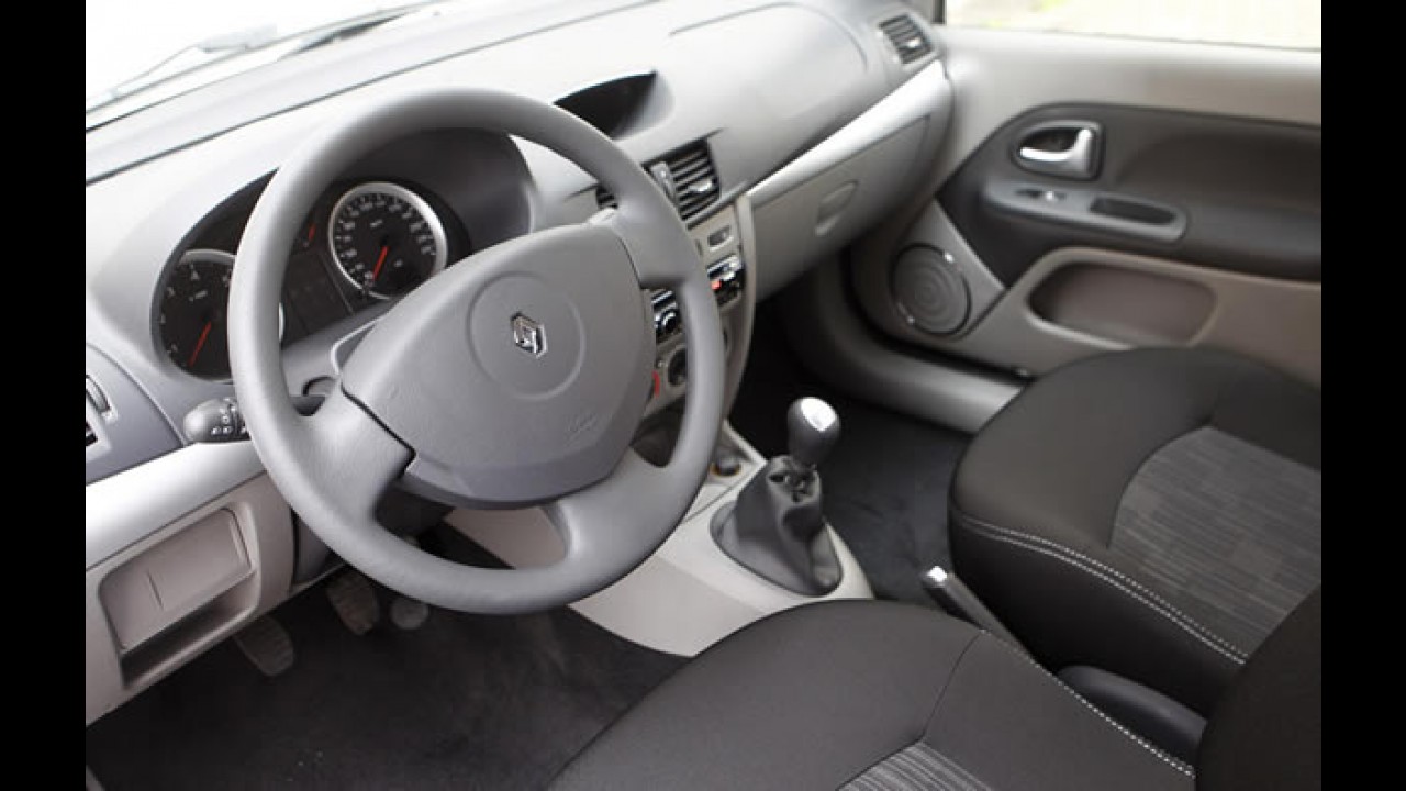Renault lança série limitada Symbol Connection por R$ 42.690