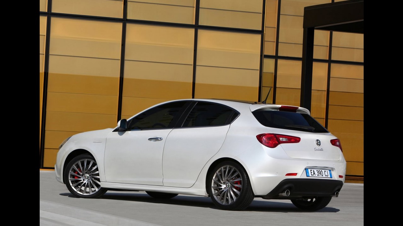 Alfa Romeo Giulietta - Confira todos os detalhes em fotos em alta resolução