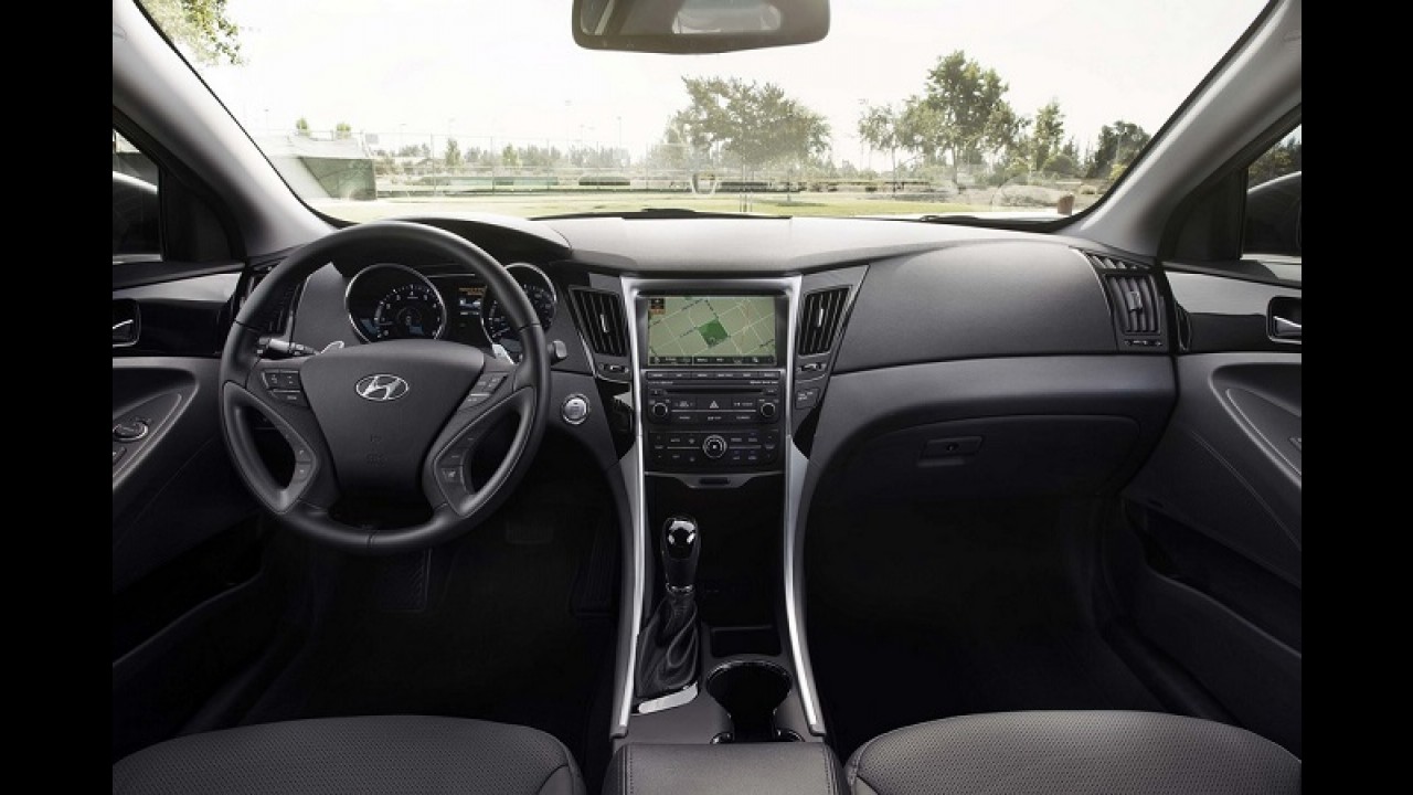 Hyundai Sonata 2014 ganha facelift nos EUA - preço inicial equivale a R$ 47 mil