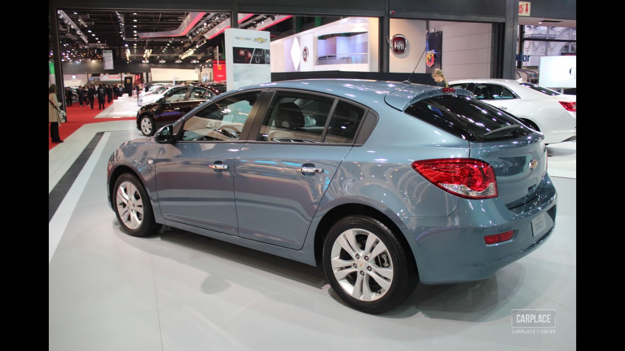 Salão de Buenos Aires: Cruze antecipa novidades do modelo brasileiro