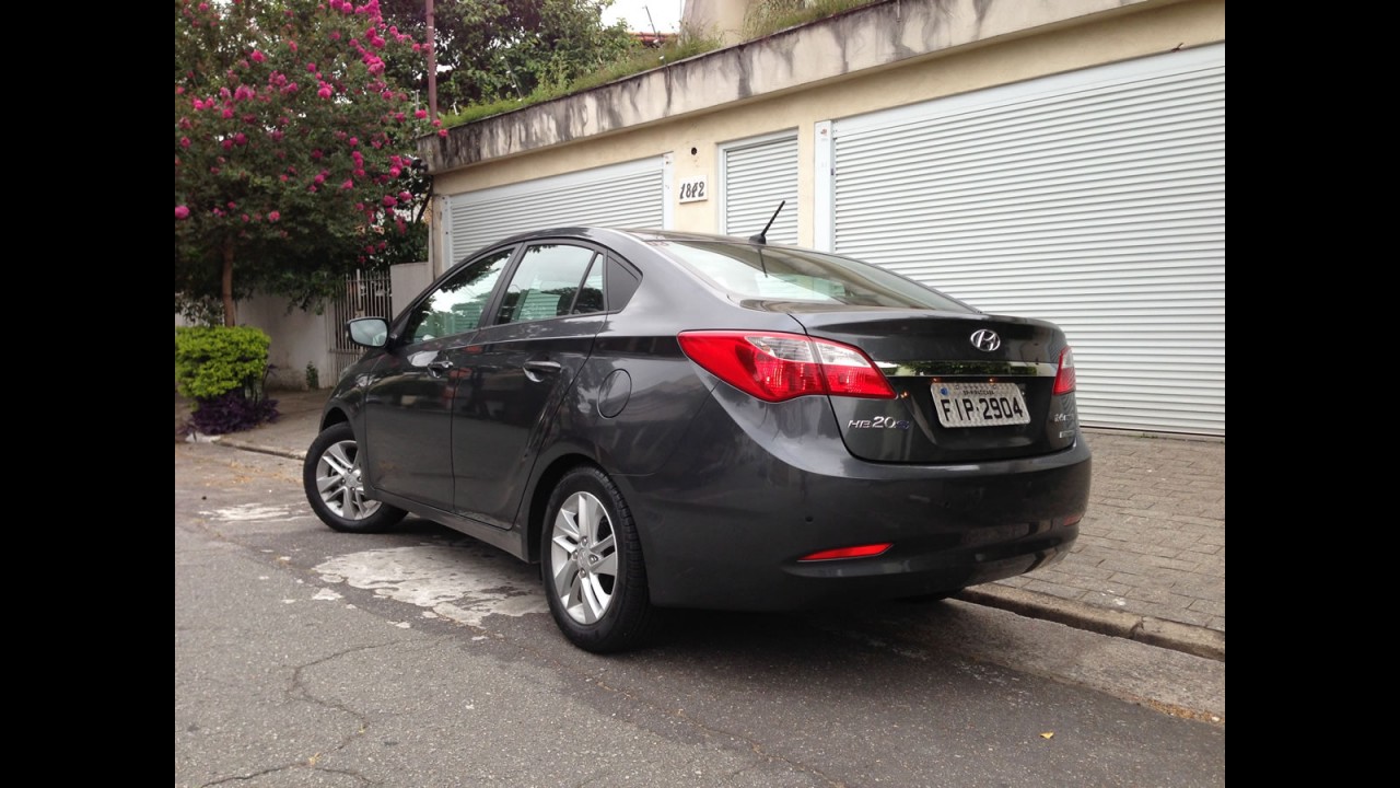 Teste CARPLACE: Hyundai HB20 S Premium A/T 2014 cobra o (caro) preço do sucesso