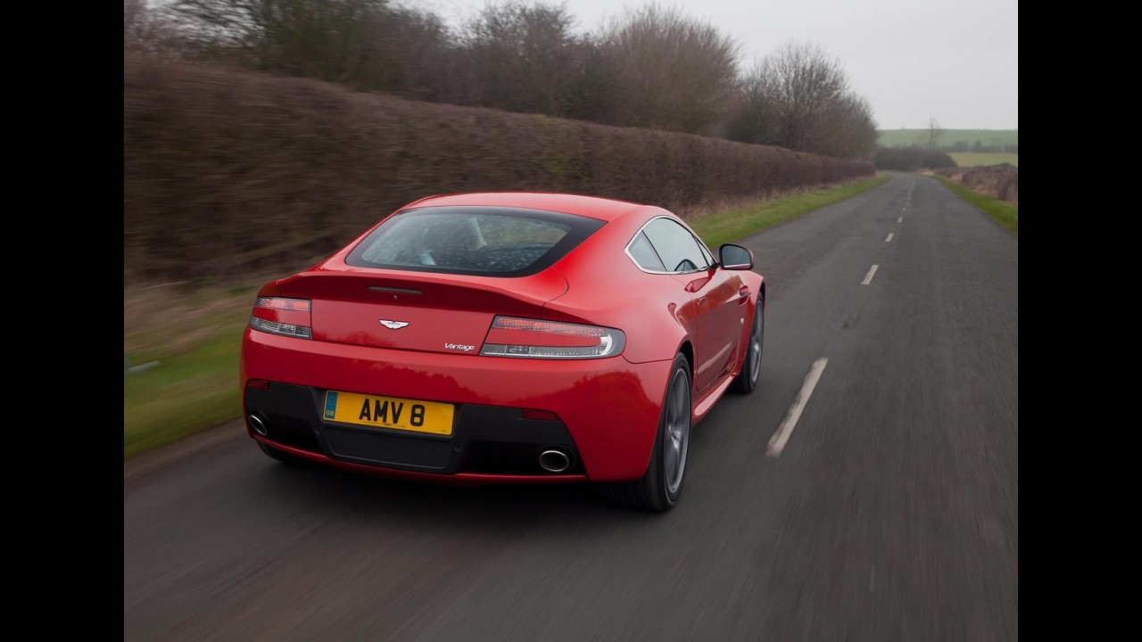 Galeria de Fotos: Aston Martin V8 Vantage