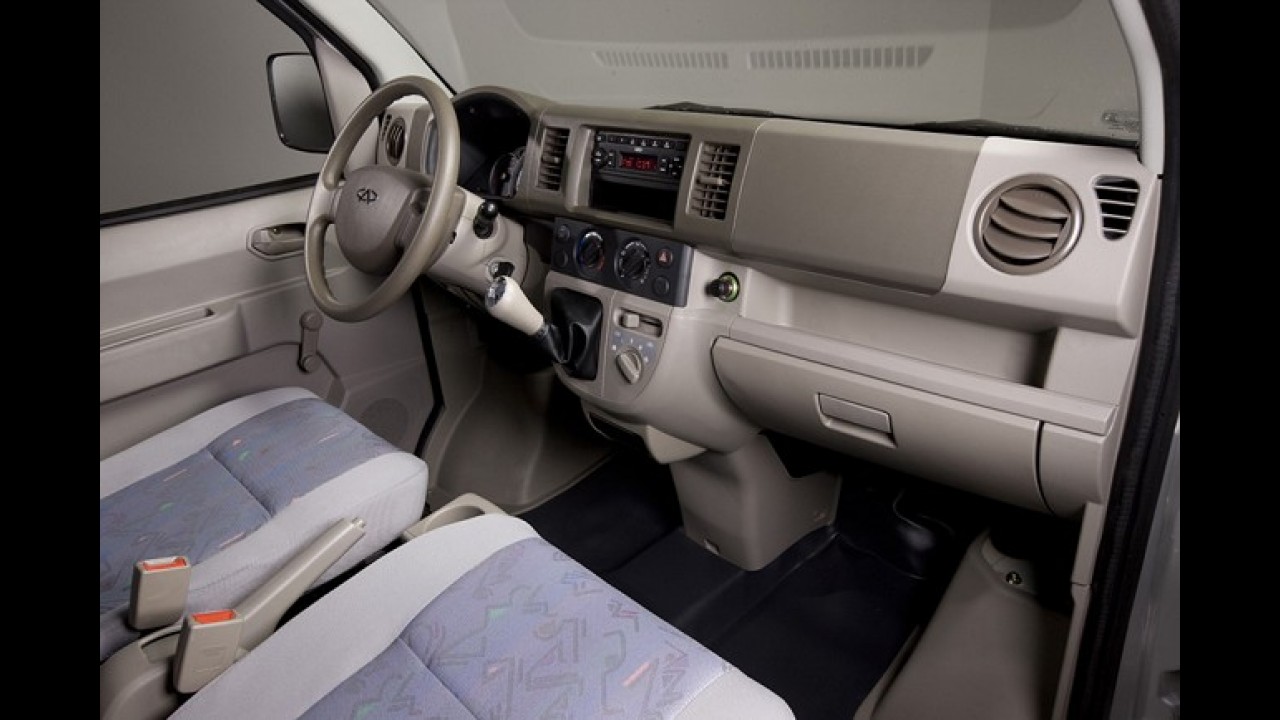 Divisão de utilitários da Chery, chinesa Rely estreia no Brasil com picape de R$ 29.990