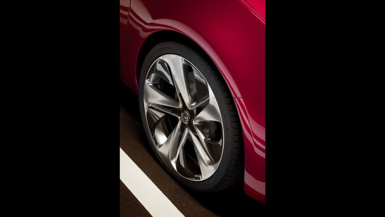 Novo Astra OPC é revelado pelo Opel GTC Paris Concept 2010