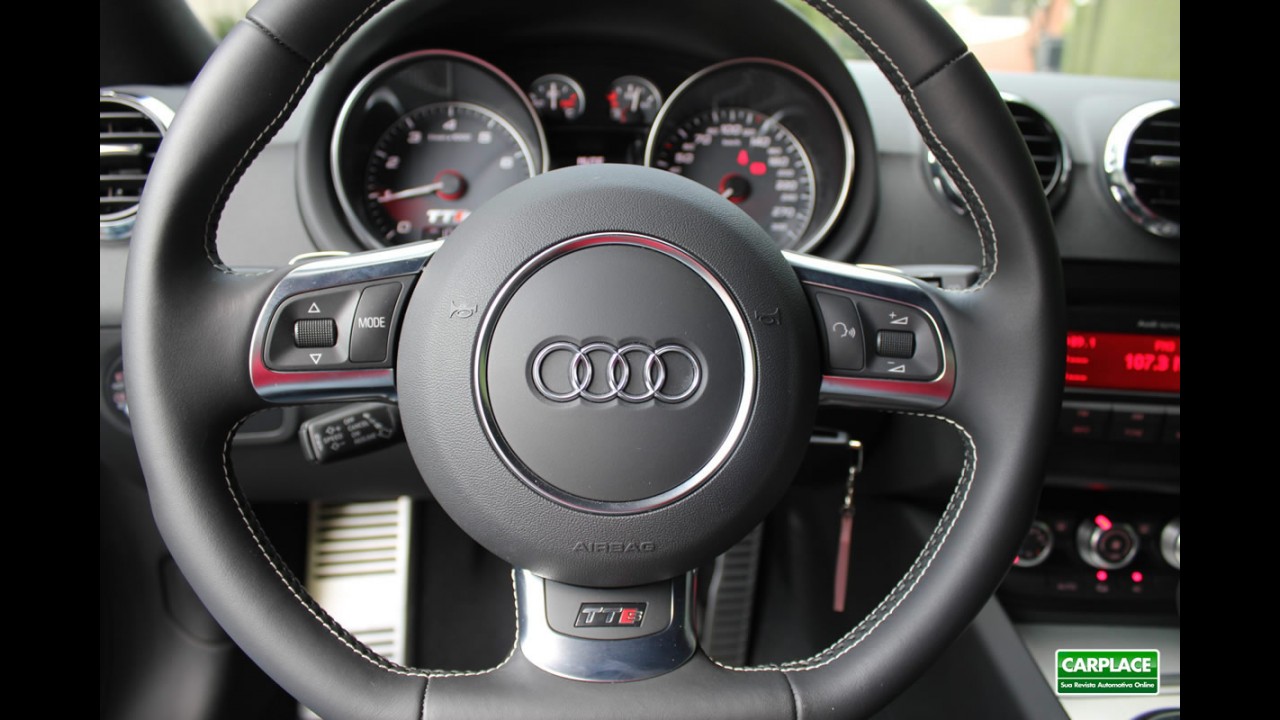 Avaliação: Audi TTS Coupé 2011 - Confira todos os detalhes em fotos