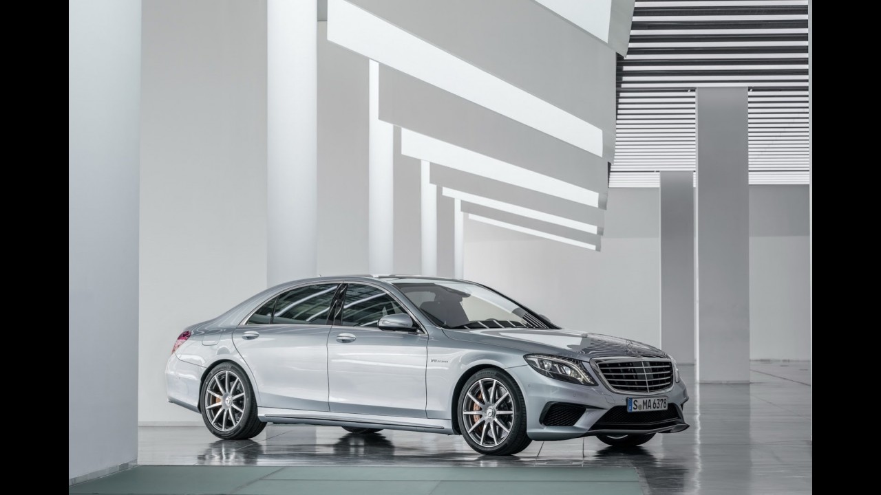 Galeria: Mercedes revela o S 63 AMG por inteiro