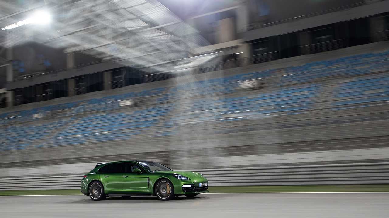 2019 Porsche Panamera GTS Sport Turismo