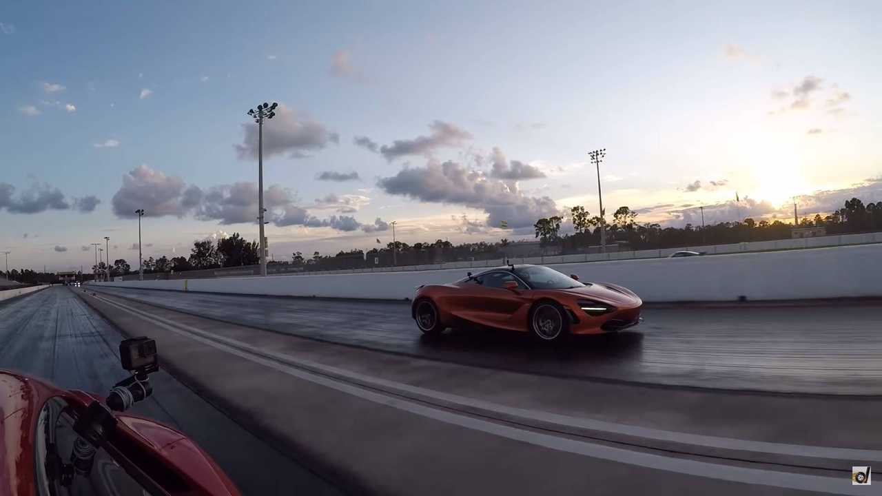 Ferrari 812 Superfast Vs. McLaren 720S