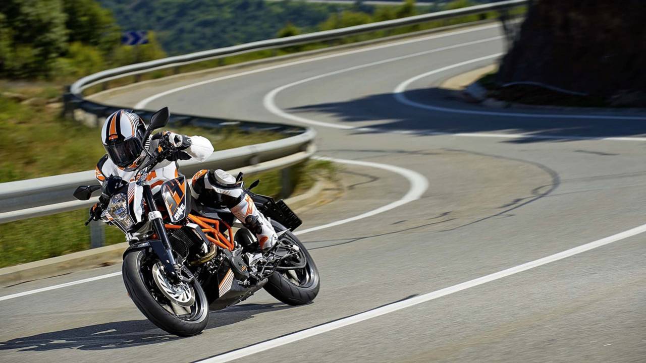 5 Reasons You Should Ride A Naked Bike