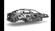 Jaguar XE, le prime immagini