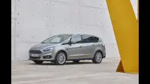 Nuova Ford S-MAX