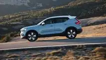 2018 Volvo XC40 D4 Momentum