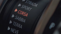 Lamborghini Urus, il video teaser nel deserto