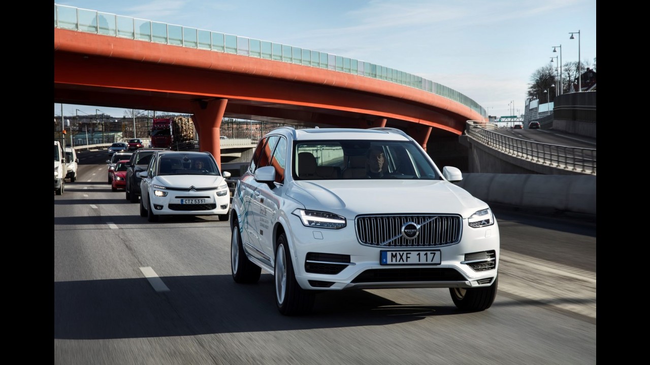 Volvo e Uber vão desenvolver e produzir carros 100% autônomos