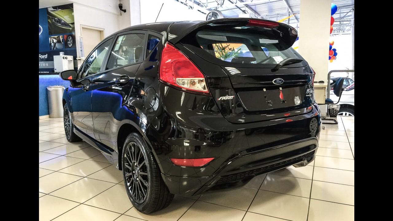 Novo Fiesta Sport está nas lojas - veja fotos e detalhes