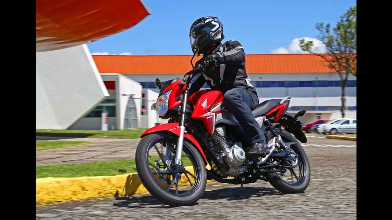 Produção de motos cai 26,6% em um ano; tendência aponta estabilidade