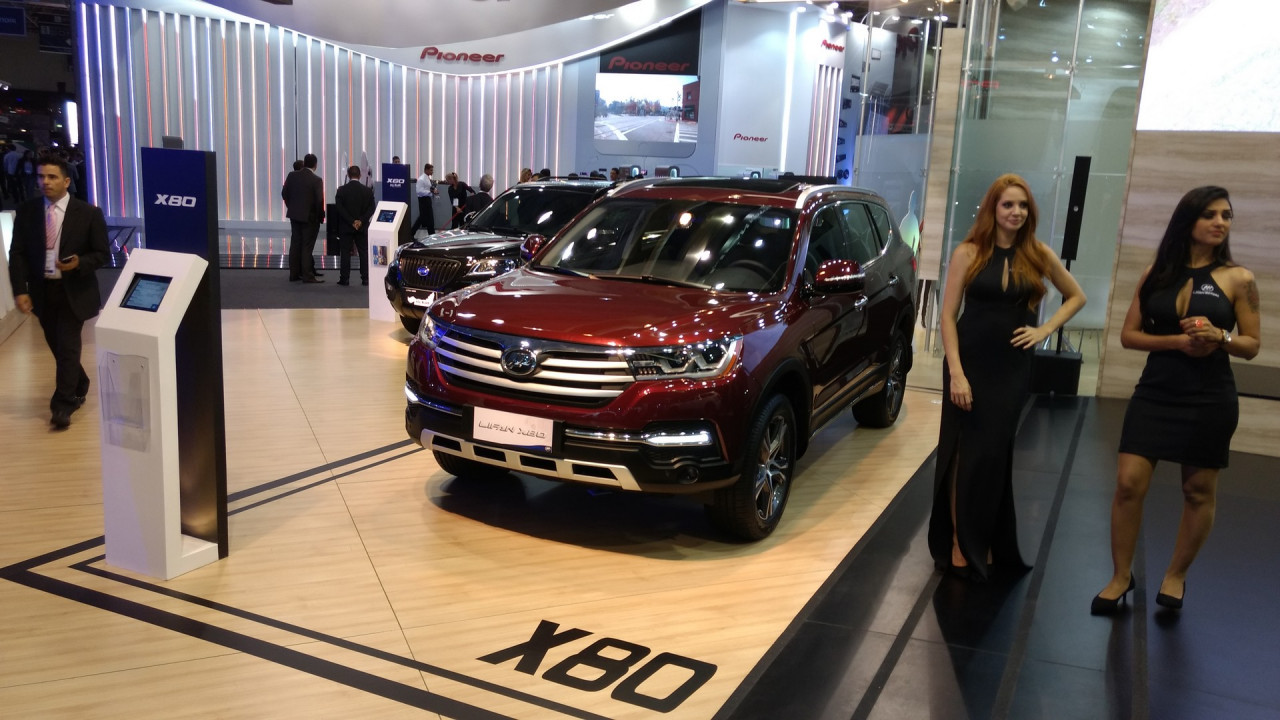 Salão do Automóvel: Lifan X80, SUV para sete passageiros, faz estreia mundial no Brasil