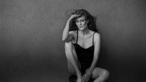 Pirelli 2017 Julianne Moore