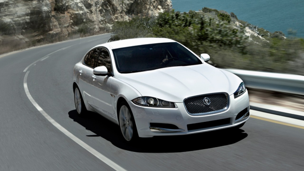 Sedãs Premium: A3 Sedan e Jaguar XF batem recordes de vendas em março