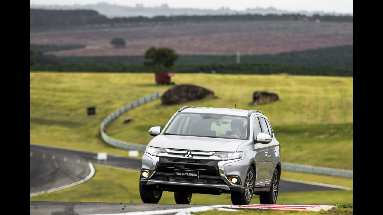 Volta Rápida: Mitsubishi Outlander esbanja conforto, mas diesel sai caro