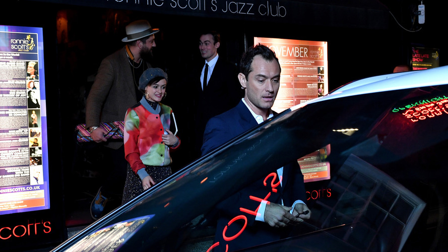 Jude Law, Lexus ile doğaçlama film çekti