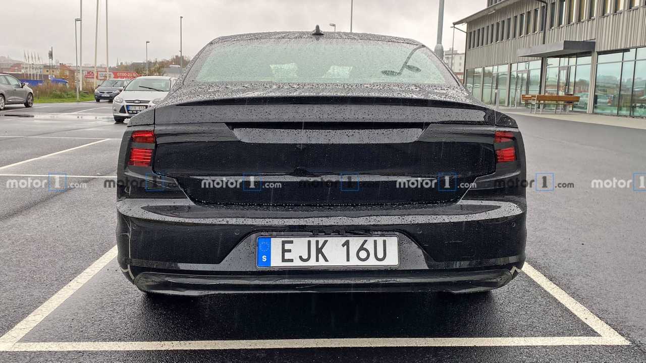 Makyajlı 2020 Volvo S90 Casus Fotoğrafları