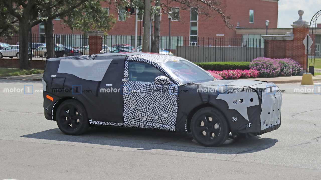 2021 Ford Mach E Is Ford’s First Electric SUV >> Ford Mustang Inspired Electric Suv Spied Wearing Production Metal 2021 Ford Mach E Is Ford’s First Electric SUV >> Ford Mustang Inspired Electric Suv Spied Wearing Production Metal