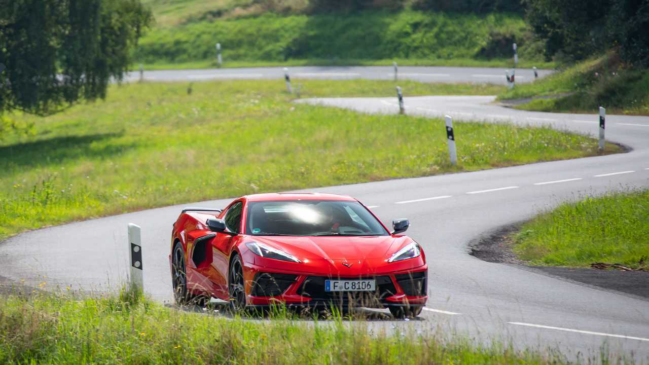 Chevrolet Corvette Stingray C8 (2021) - Prova su strada - Foto