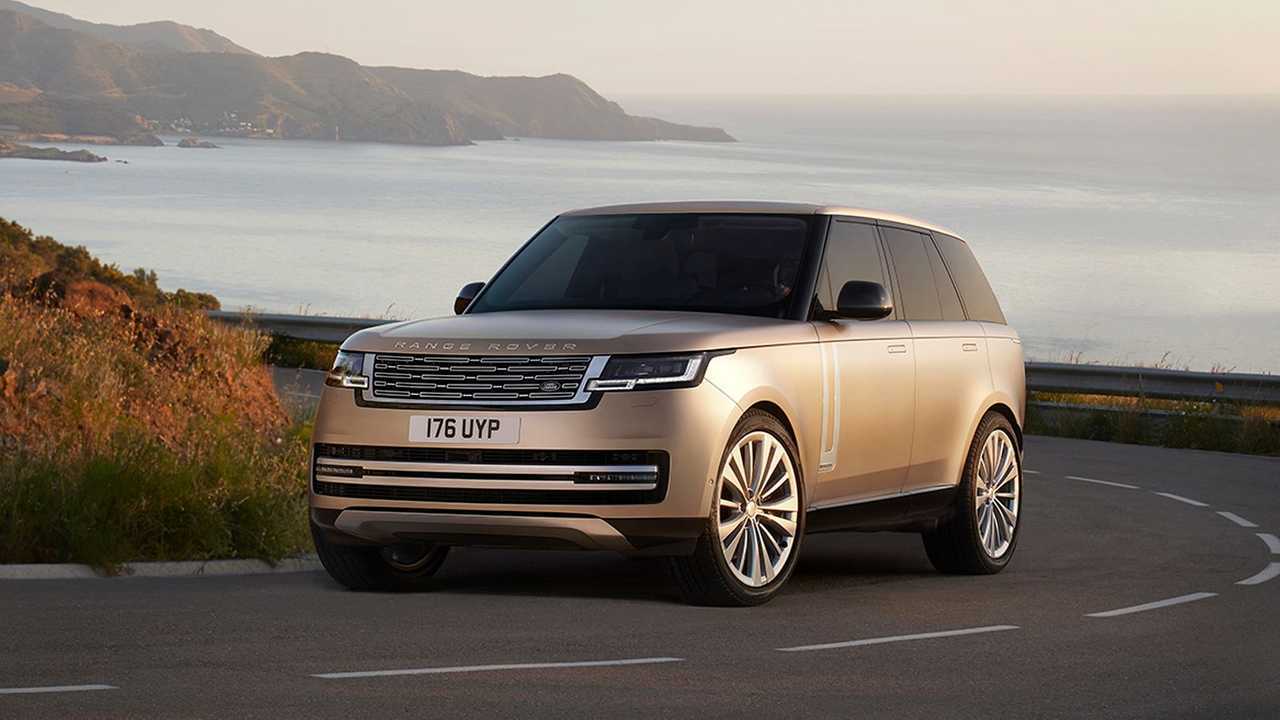Range Rover пятого поколения в три четверти спереди