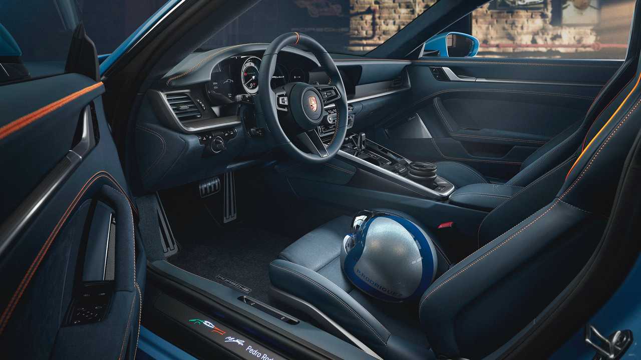 Porsche 911 Turbo S en homenaje a Pedro Rodríguez