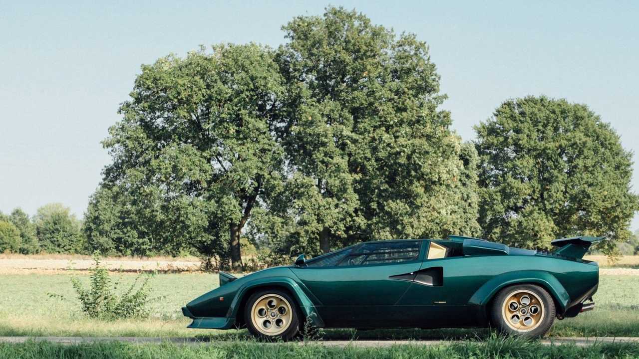 Lamborghini Countach LP 400