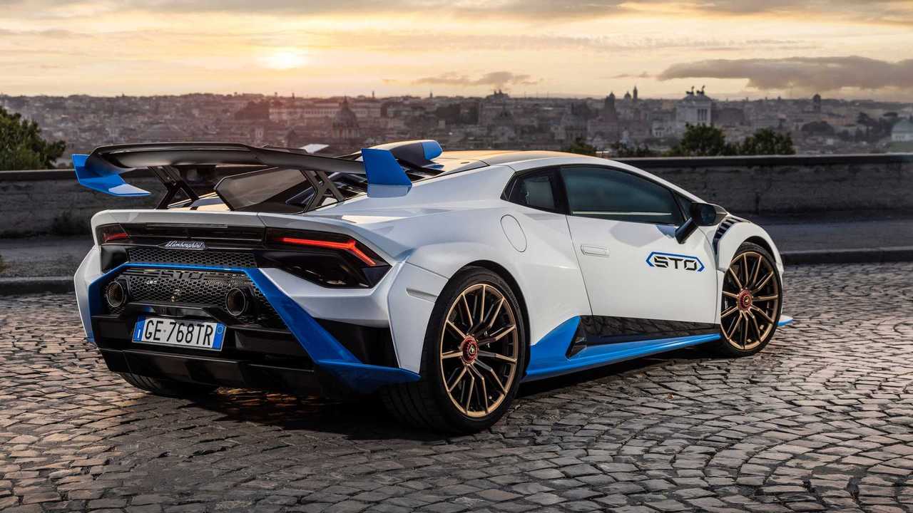 Lamborghini Huracan STO, la prova in pista