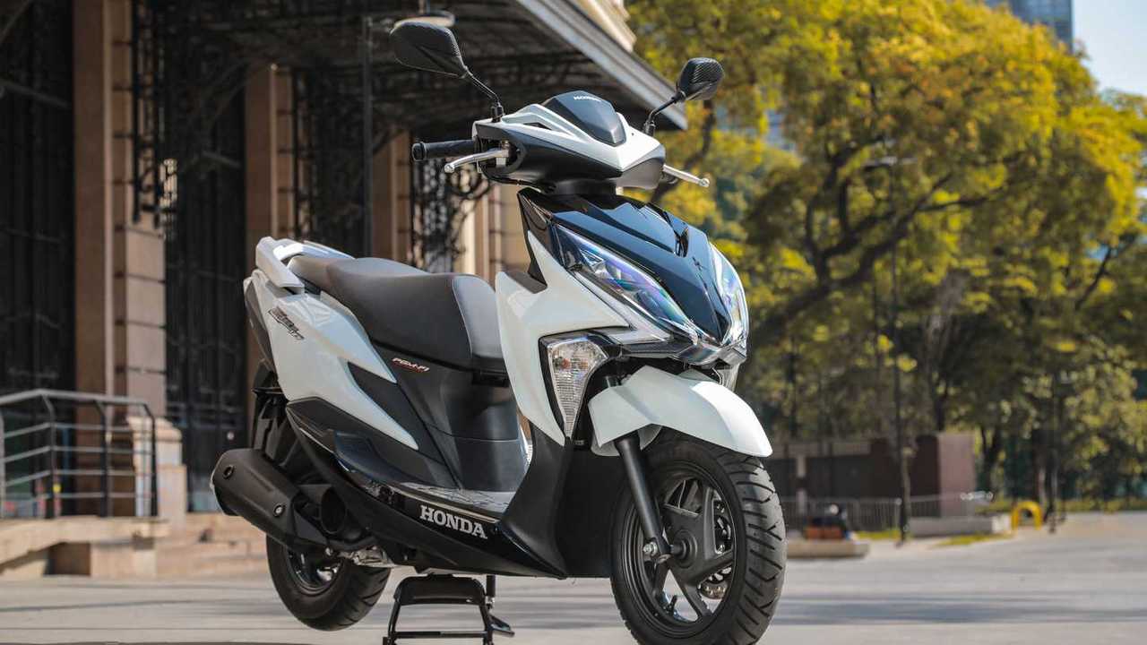 Honda Elite 125 2022 - estática branca