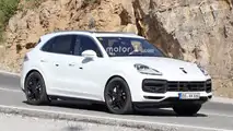 White 2018 Porsche Cayenne Spy Pics