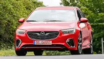 2018 Opel Insignia GSi Sports Tourer spy photo