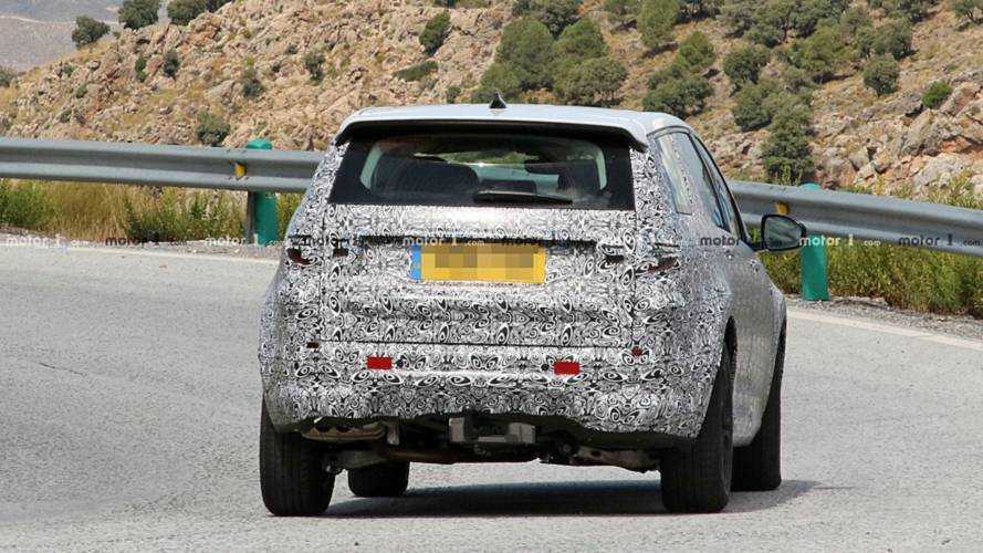 2019 Land Rover Discovery Sport Spy Photo