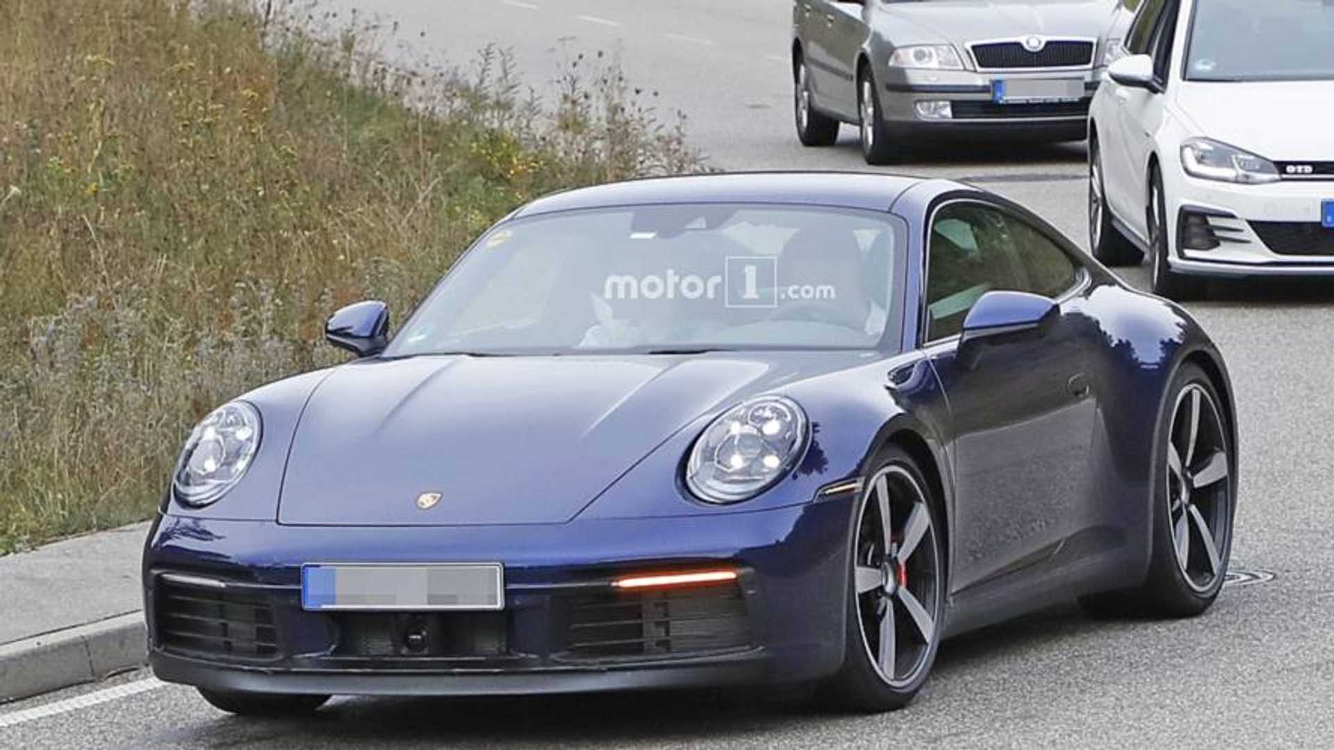 2019-porsche-911-spy-photo.jpg