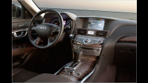 Infiniti M