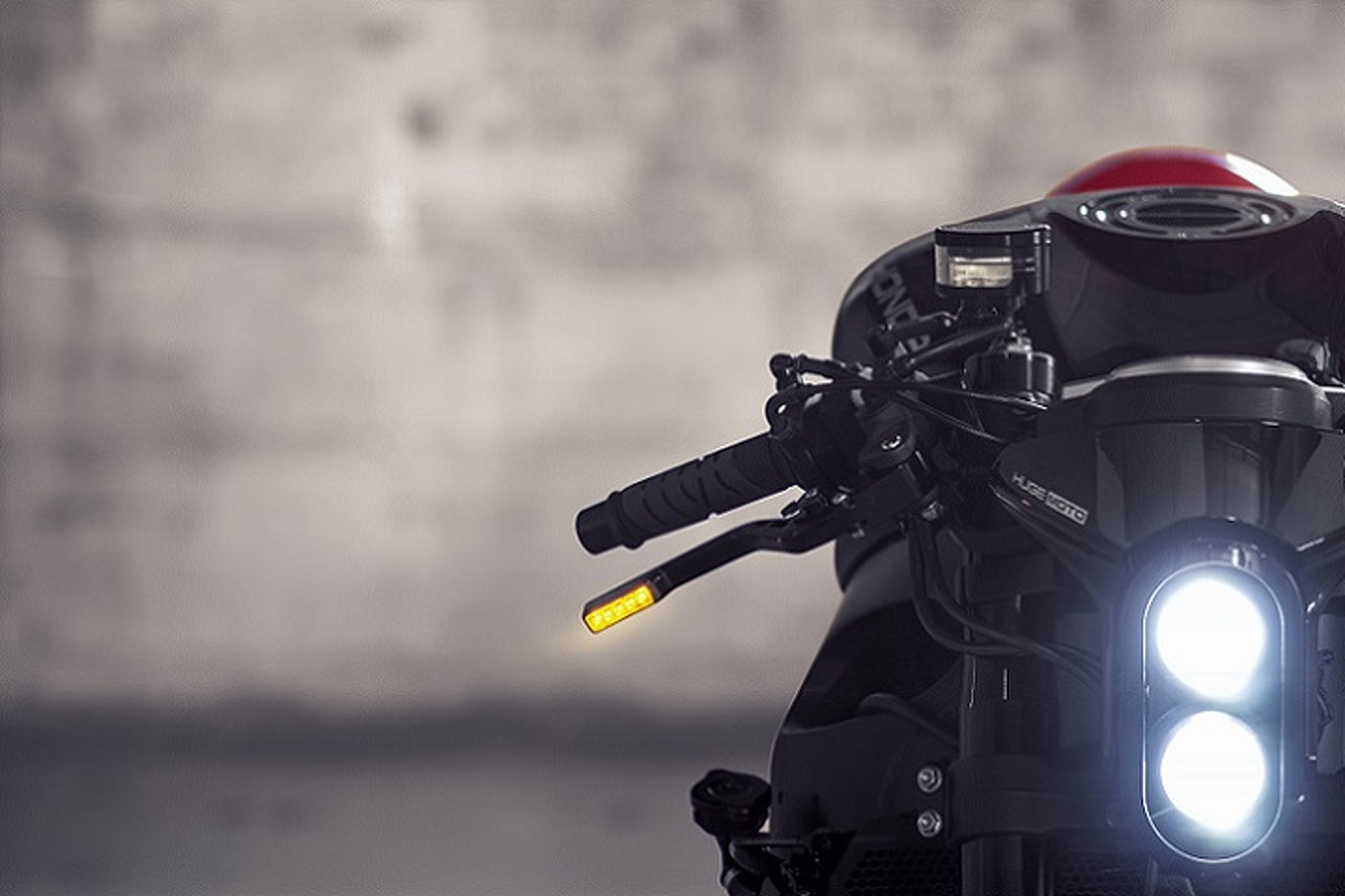 Huge MOTO's CBR Black Will Have You Drooling Uncontrollably