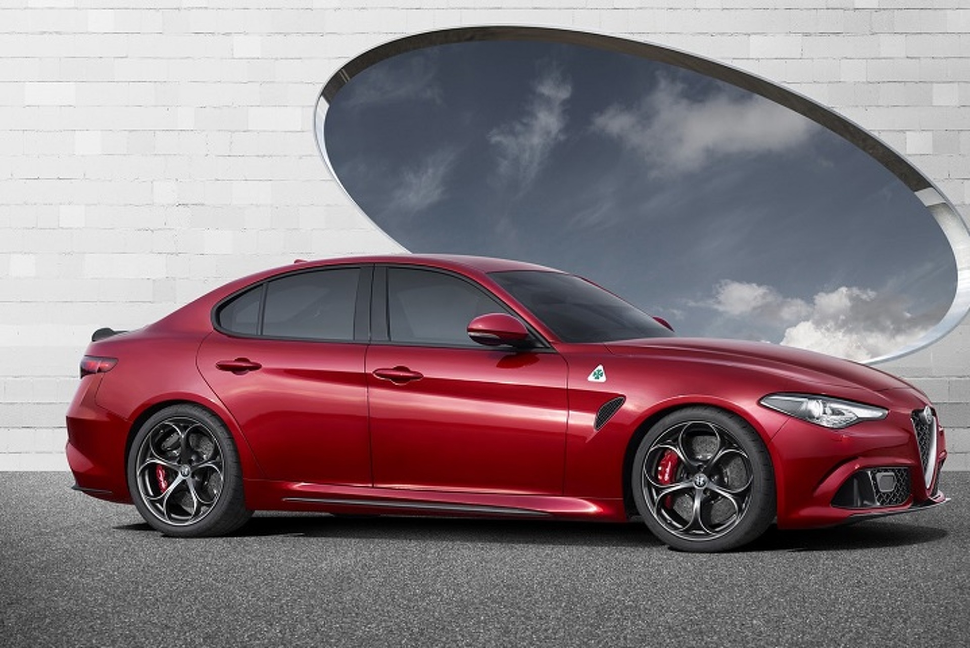 The New Alfa Romeo Giulia Packs 510HP, Jaw-Dropping Italian Style