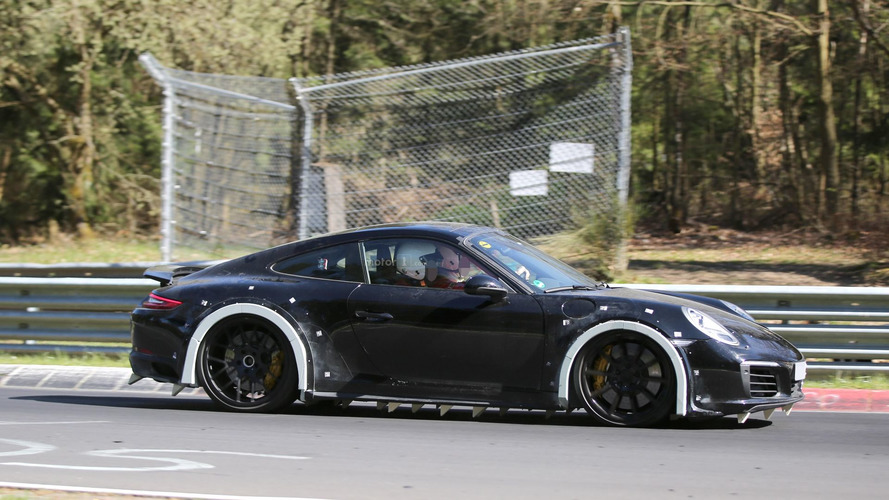 Next-gen Porsche 911 spy photo
