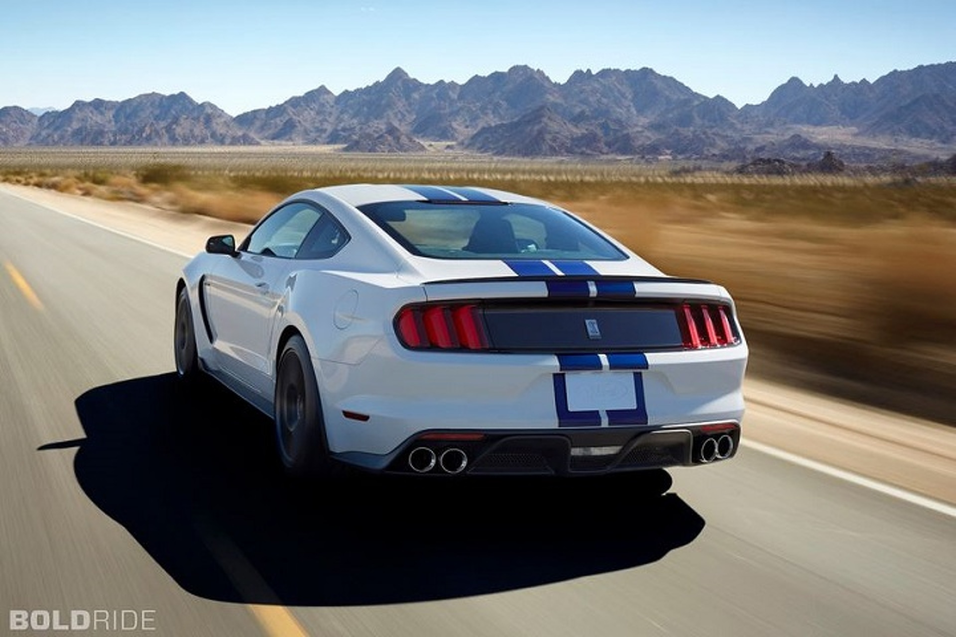 A More Hardcore Mustang Shelby GT350 is Headed to Detroit
