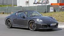 2017 Porsche 911 Targa GTS spy photo