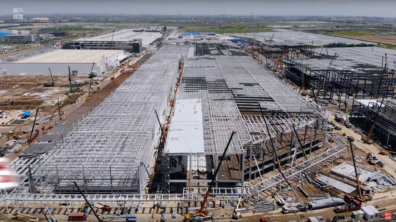 Tesla Gigafactory 3 (source: 乌瓦)