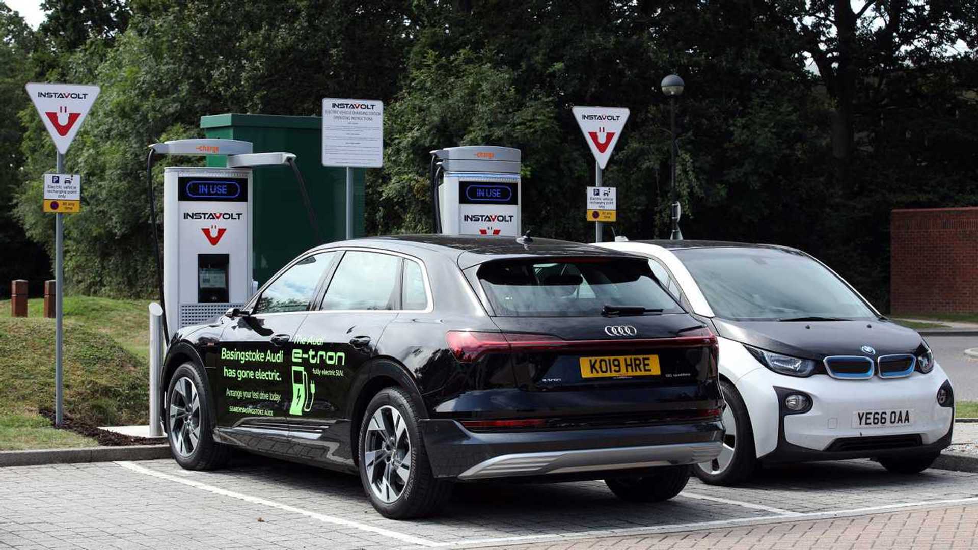 InstaVolt Deploys 125 kW ChargePoint Express 250 Chargers