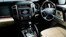 2015 Mitsubishi Pajero facelift