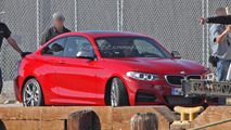 BMW M235i spied undisguised on photo shoot