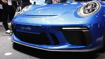 Porsche 911 GT3 Touring Pack live in Frankfurt
