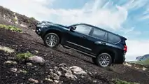 2018 Toyota Land Cruiser Prado official images