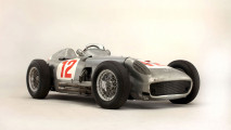 Mercedes W196